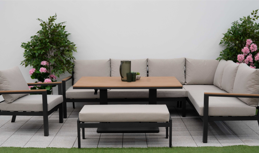 2 Heidi Deluxe Casual Corner Set