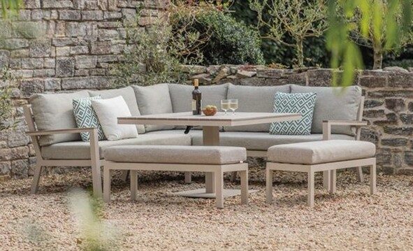 Zurich Square Corner